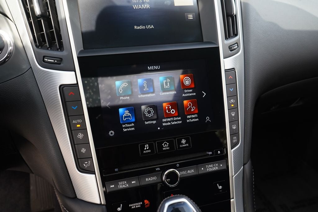2023 INFINITI Q50 LUXE