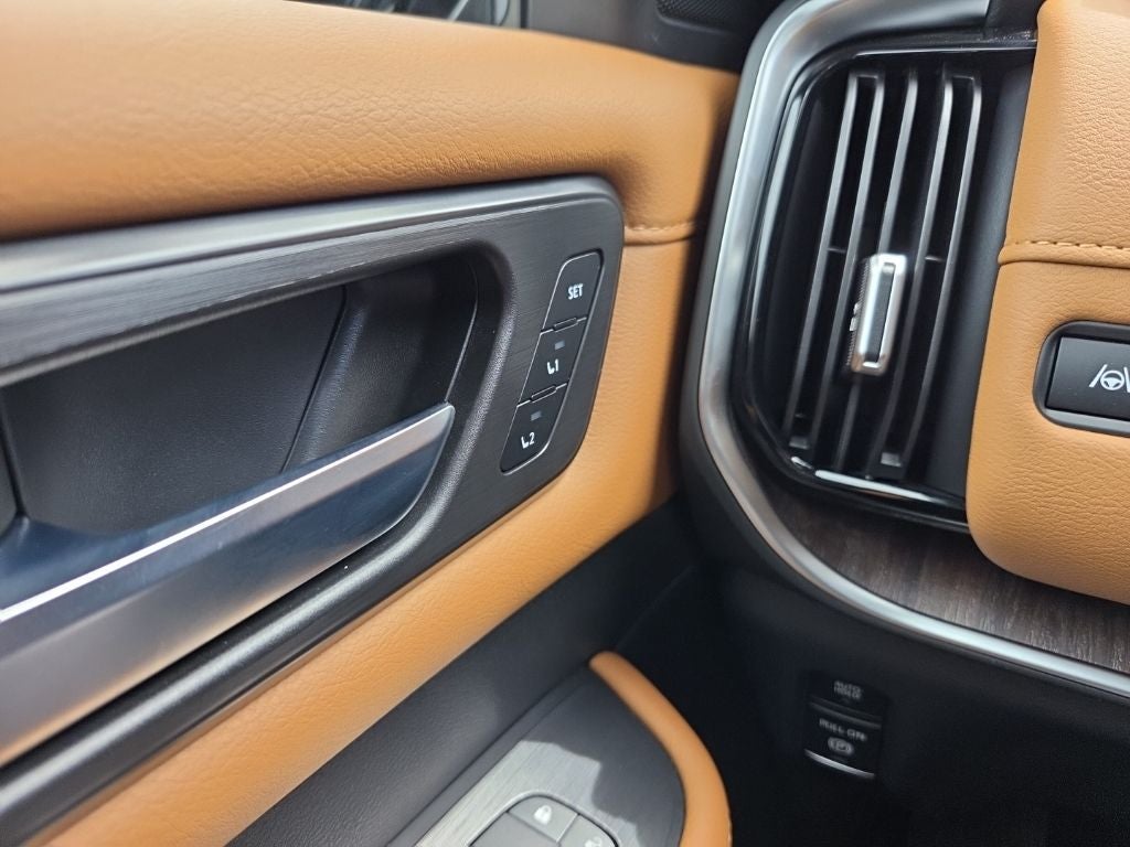 2025 Nissan Armada Platinum Reserve