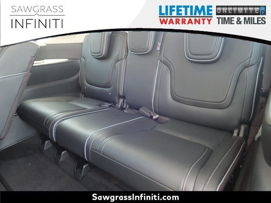 2025 INFINITI QX80 LUXE CERTIFIED PREOWNED