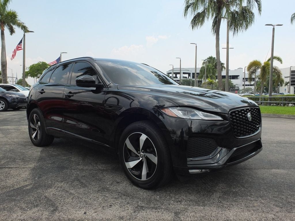 2025 Jaguar F-PACE P250 R-Dynamic S