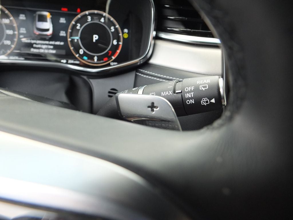 2025 Jaguar F-PACE P250 R-Dynamic S