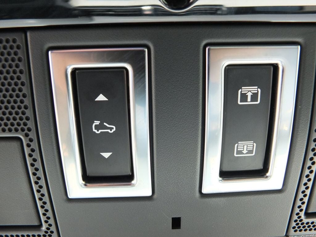 2025 Land Rover Range Rover Velar S