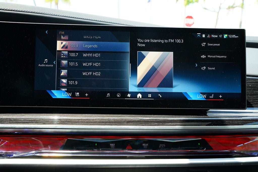 2025 BMW 7 Series 740i xDrive