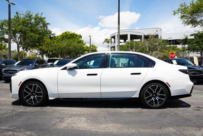 2025 BMW 7 Series 740i xDrive