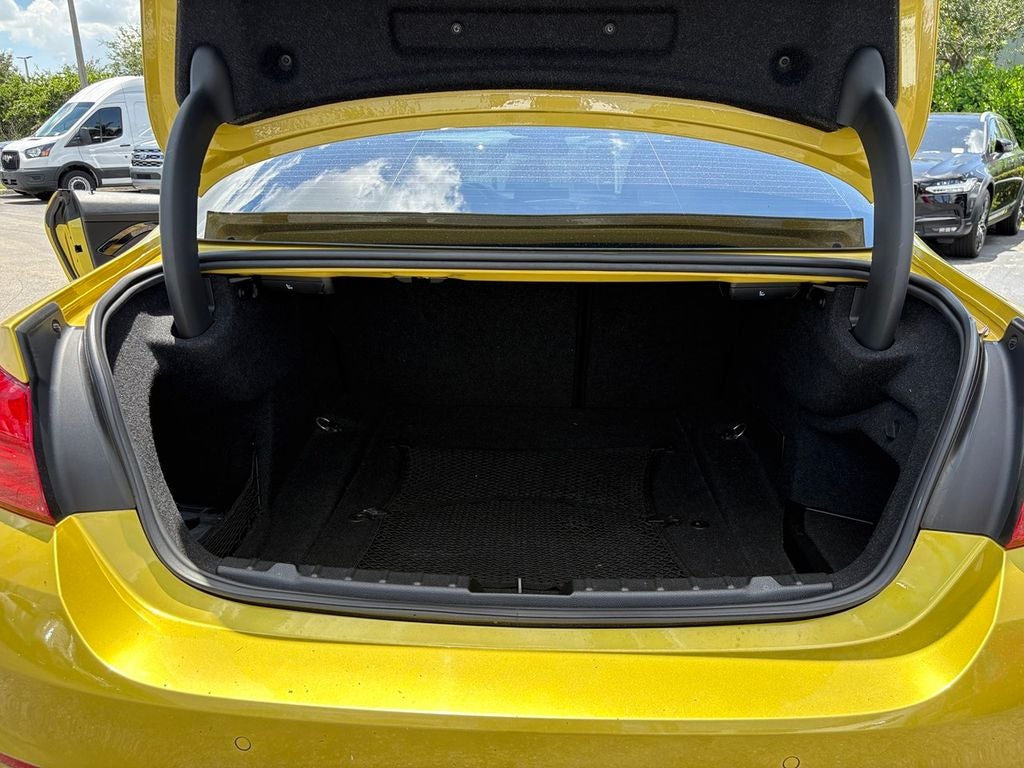 2016 BMW M4 Base EXECUTIVE PACKAGE, FACTORY AIR SUSPENSION & MORE!
