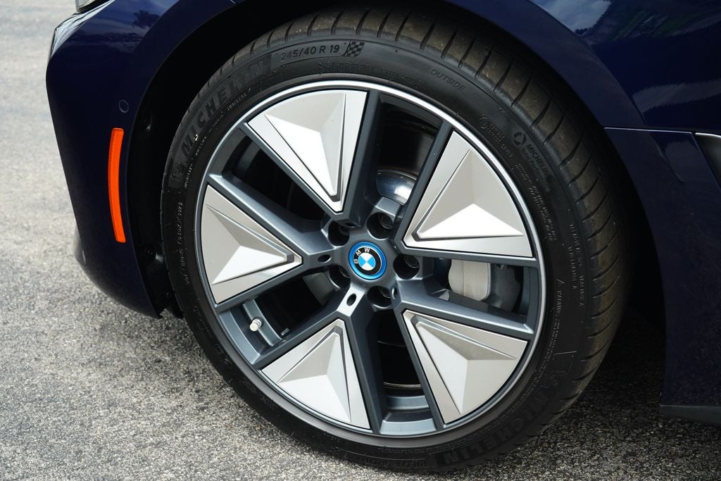 2023 BMW i4 eDrive35