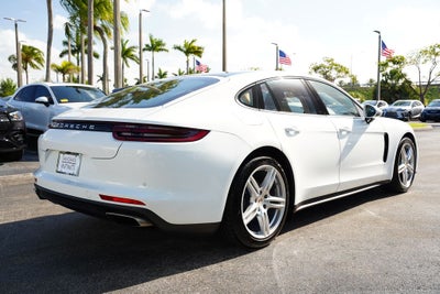 2020 Porsche Panamera Base