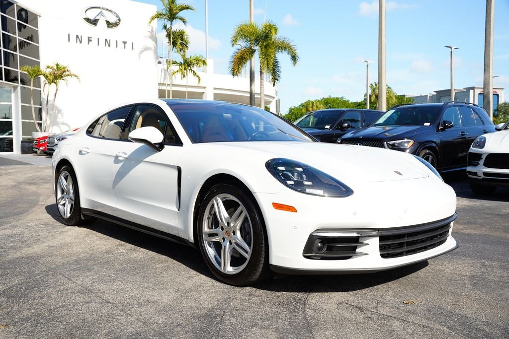 2020 Porsche Panamera Base