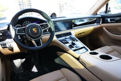2020 Porsche Panamera Base