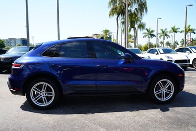 2024 Porsche Macan Base