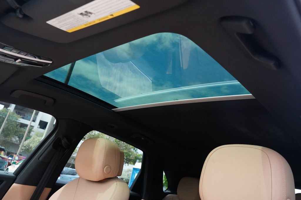 2022 Porsche Cayenne Base