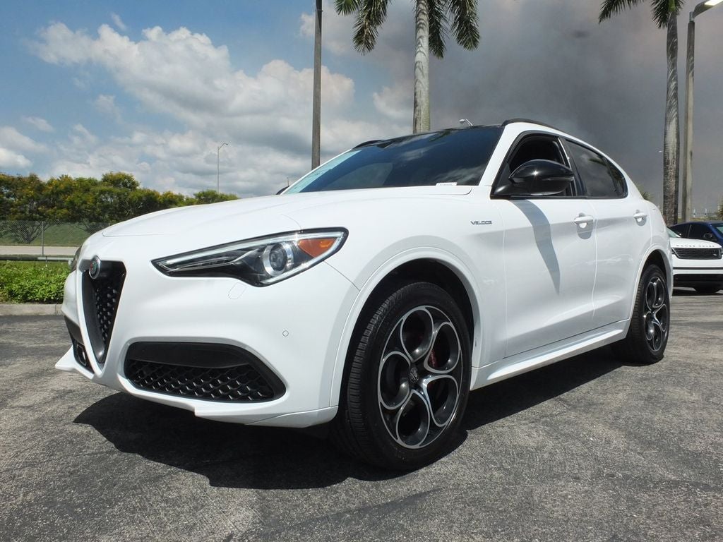 2023 Alfa Romeo Stelvio Veloce