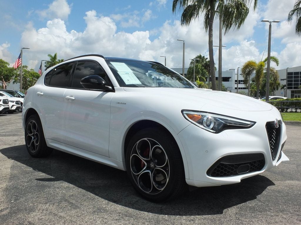 2023 Alfa Romeo Stelvio Veloce