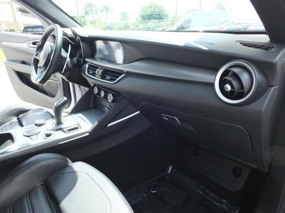 2023 Alfa Romeo Stelvio Veloce
