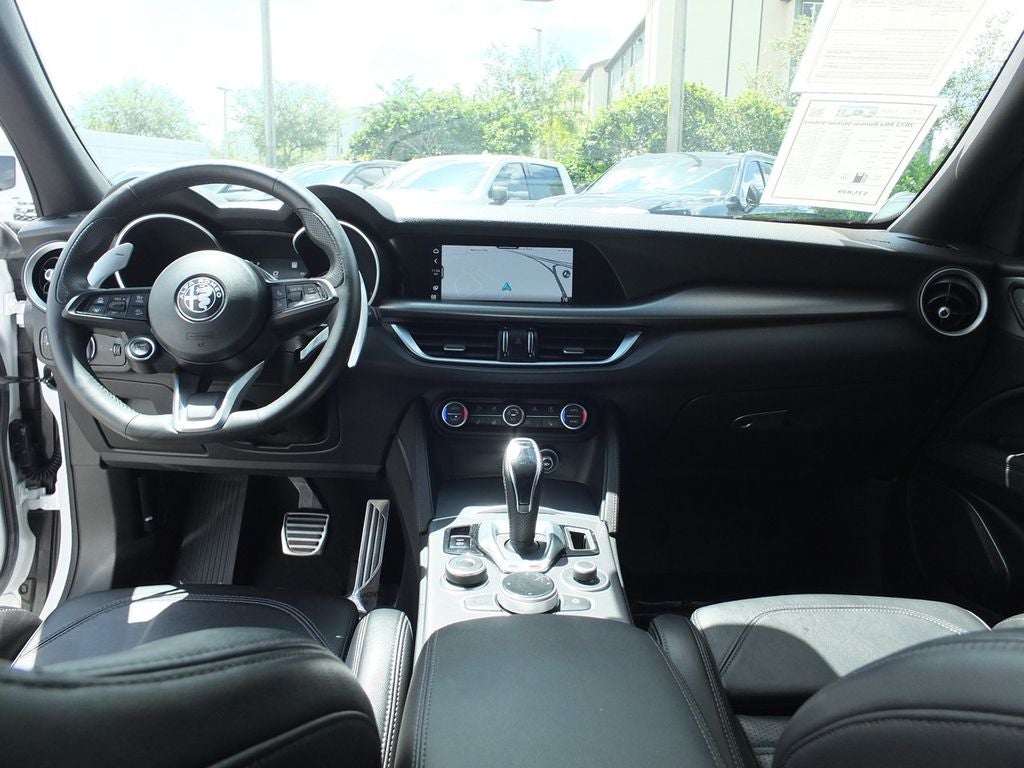 2023 Alfa Romeo Stelvio Veloce