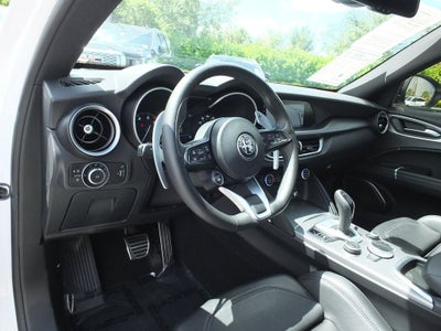2023 Alfa Romeo Stelvio Veloce