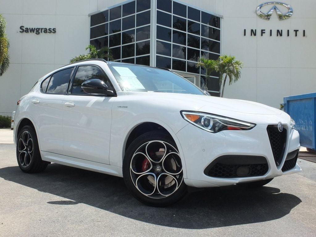 2023 Alfa Romeo Stelvio Veloce