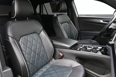 2024 Volkswagen Atlas Cross Sport 2.0T SEL Premium R-Line