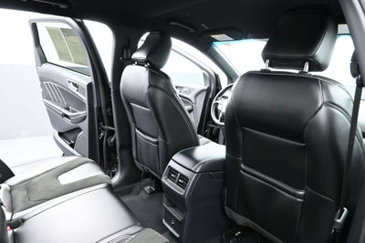 2021 Ford Edge ST