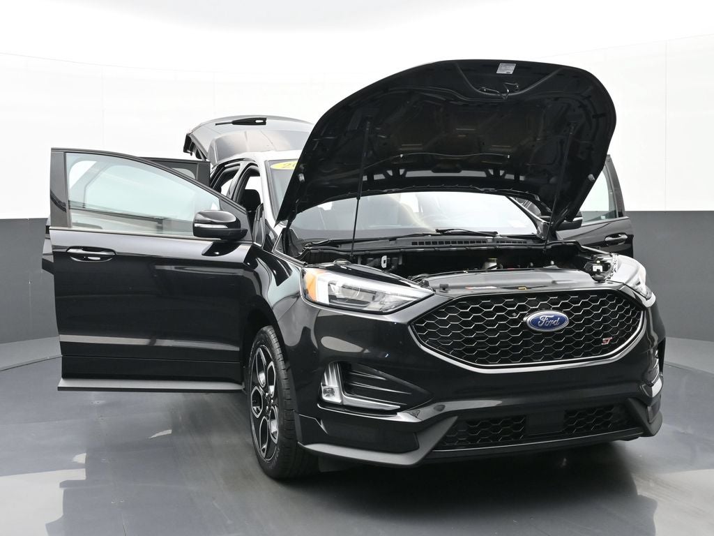 2021 Ford Edge ST
