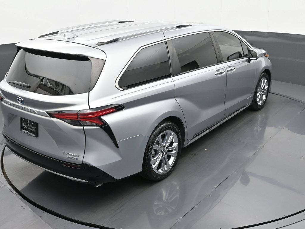 2021 Toyota Sienna Platinum 7 Passenger