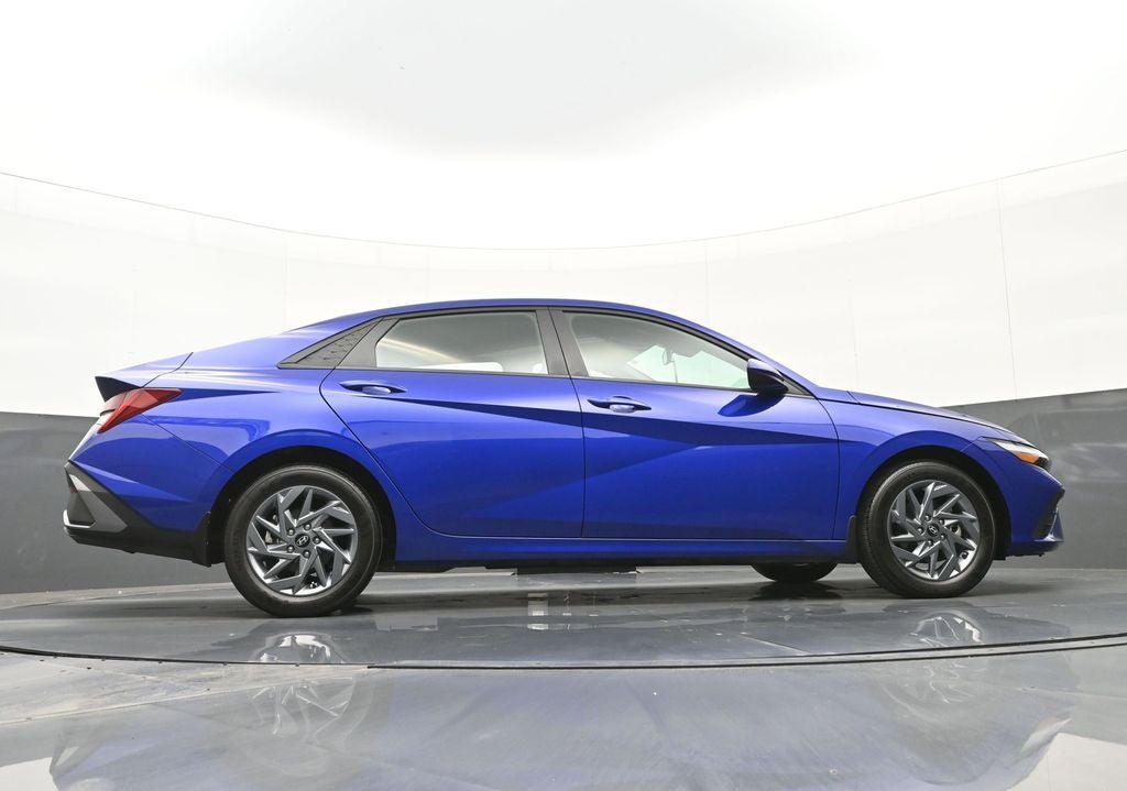 2024 Hyundai Elantra Hybrid Blue