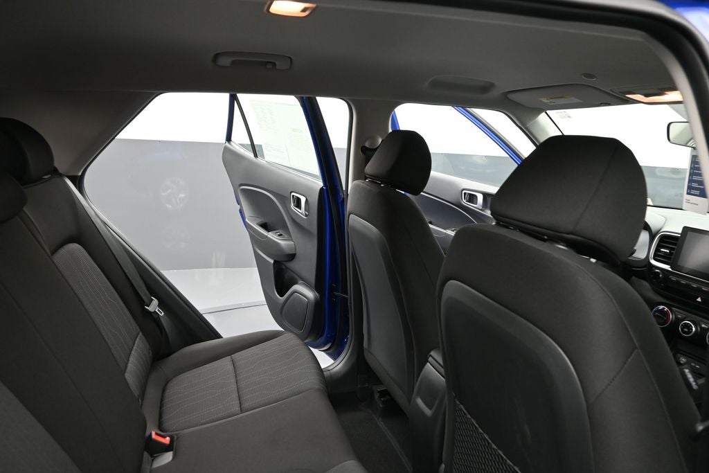 2025 Hyundai Venue SE