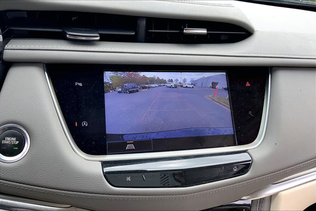 2022 Cadillac XT5 FWD Premium Luxury