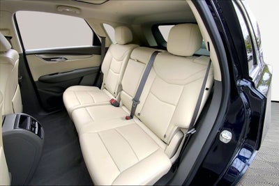 2022 Cadillac XT5 FWD Premium Luxury