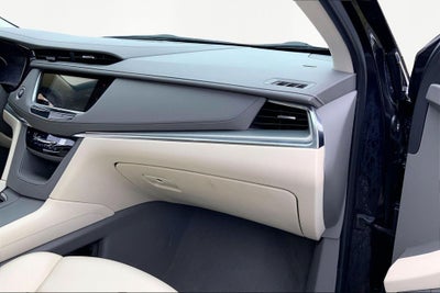 2022 Cadillac XT5 FWD Premium Luxury