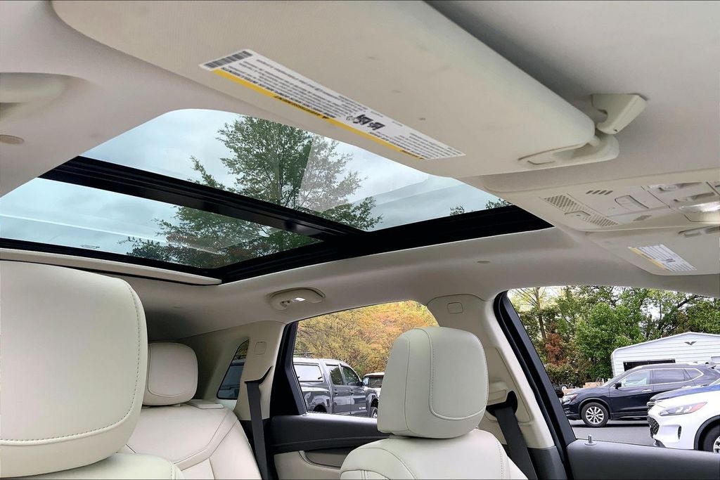 2022 Cadillac XT5 FWD Premium Luxury