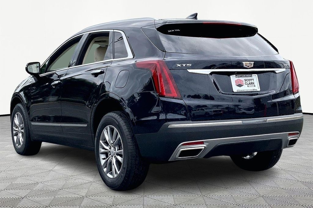 2022 Cadillac XT5 FWD Premium Luxury