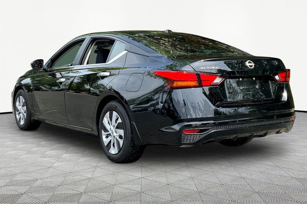 2025 Nissan Altima S