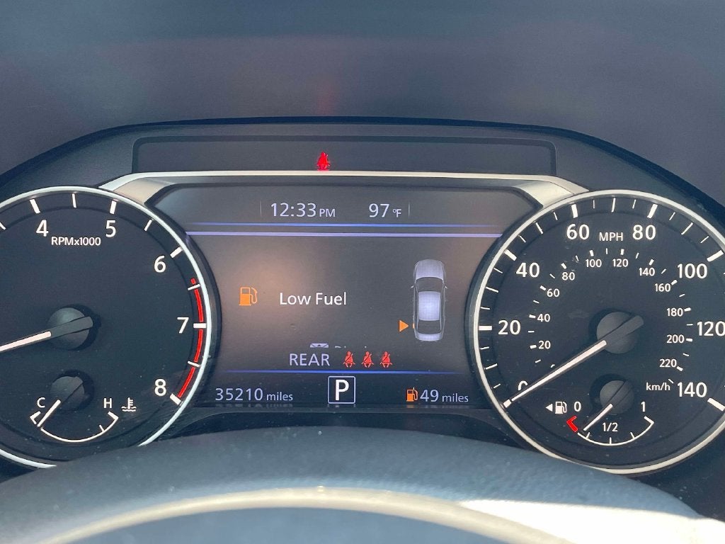 2025 Nissan Altima SR