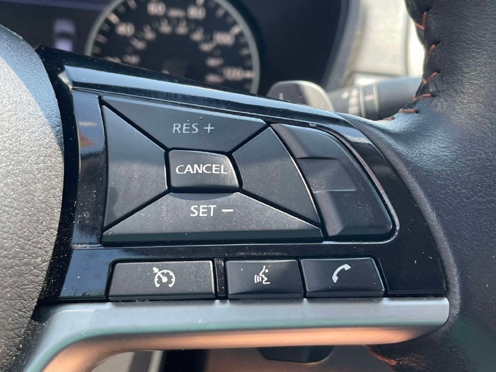 2025 Nissan Altima SR