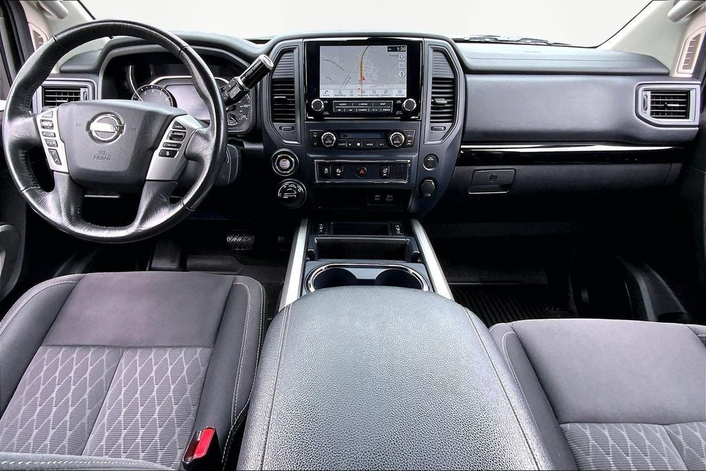 2022 Nissan Titan SV