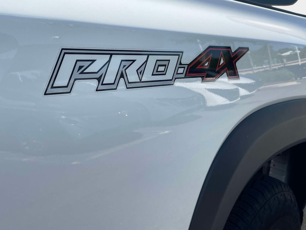 2025 Nissan Frontier PRO-4X
