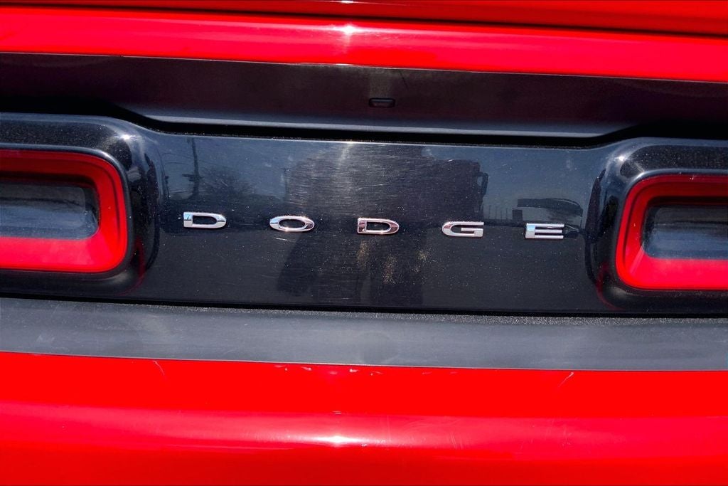 2021 Dodge Challenger SXT