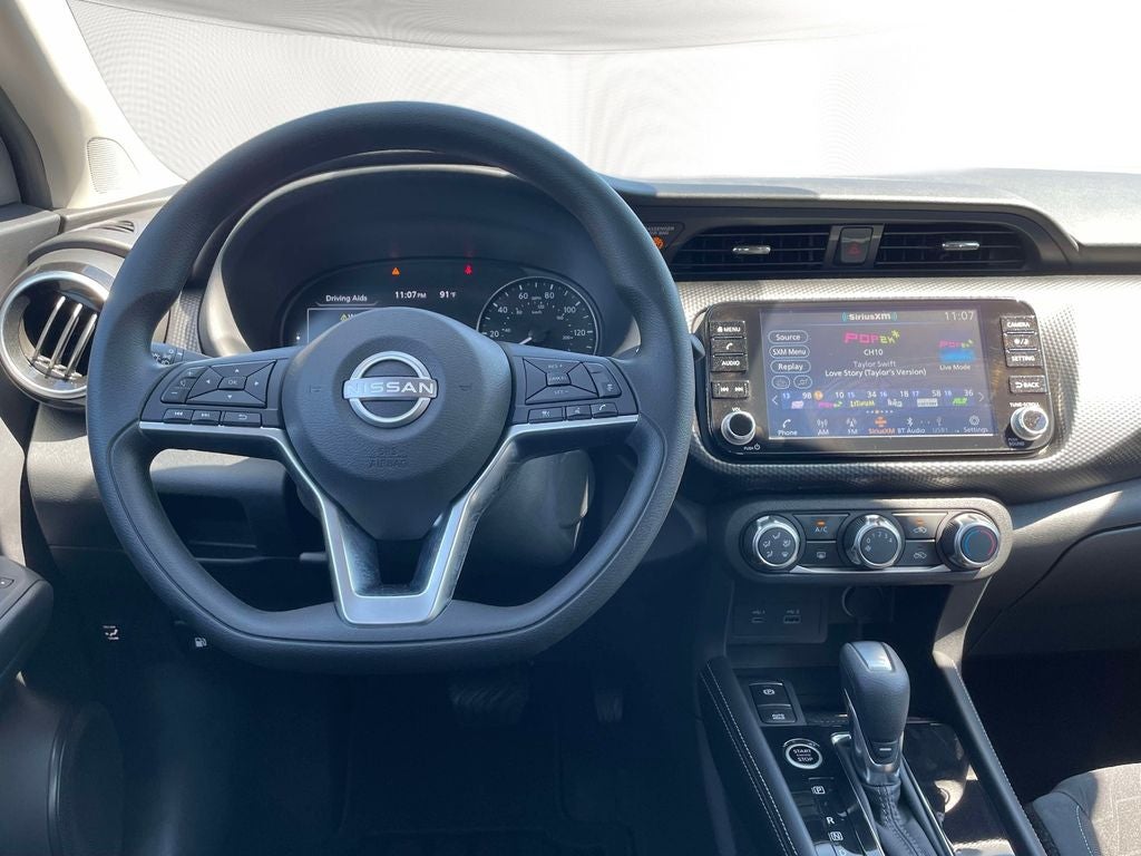 2024 Nissan Kicks SV