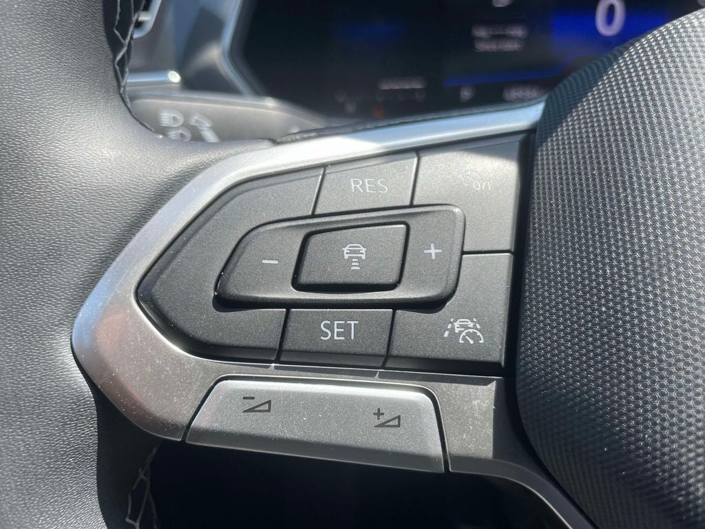 2023 Volkswagen Tiguan SE
