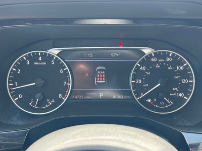 2025 Nissan Pathfinder SL