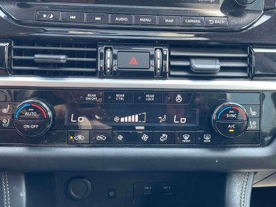 2023 Nissan Pathfinder Platinum