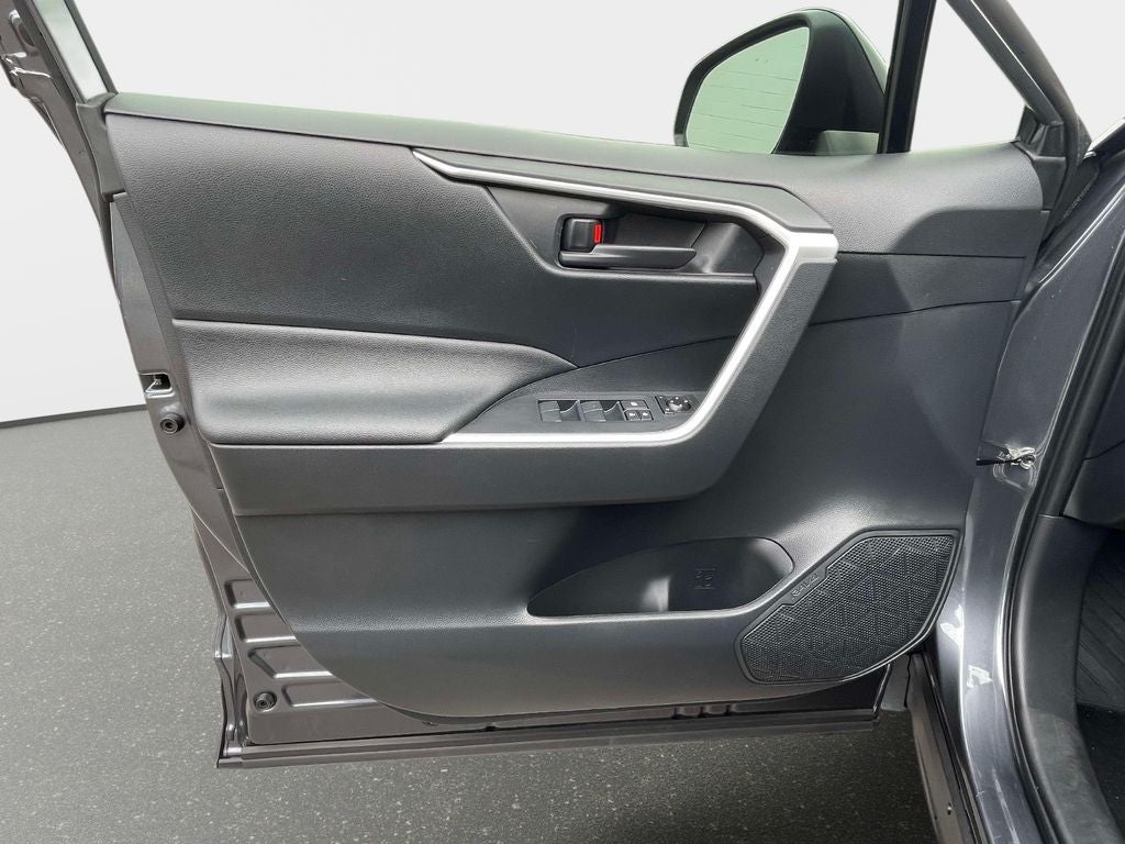2023 Toyota RAV4 Hybrid Hybrid LE
