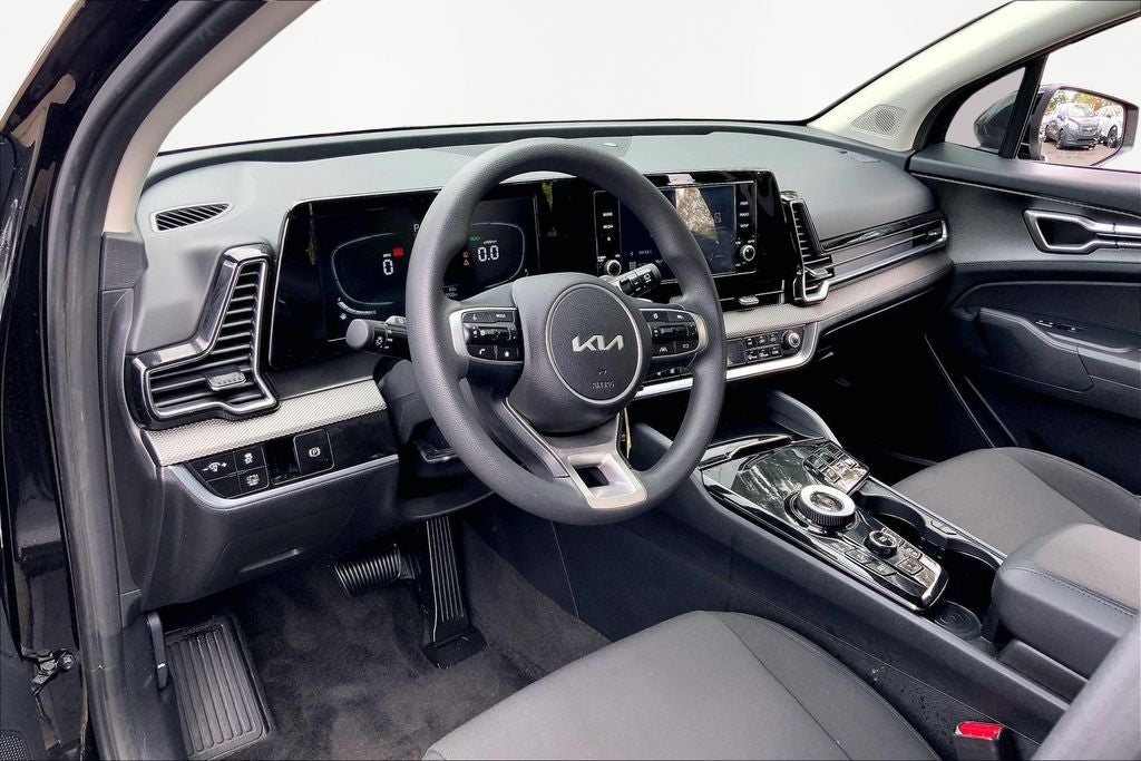 2025 Kia Sportage Hybrid LX