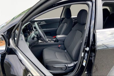 2025 Kia Sportage Hybrid LX
