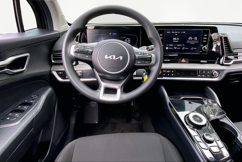 2025 Kia Sportage Hybrid LX