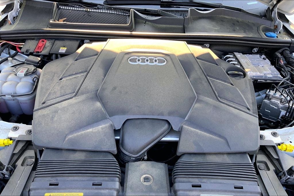 2025 Audi Q7 Premium Plus