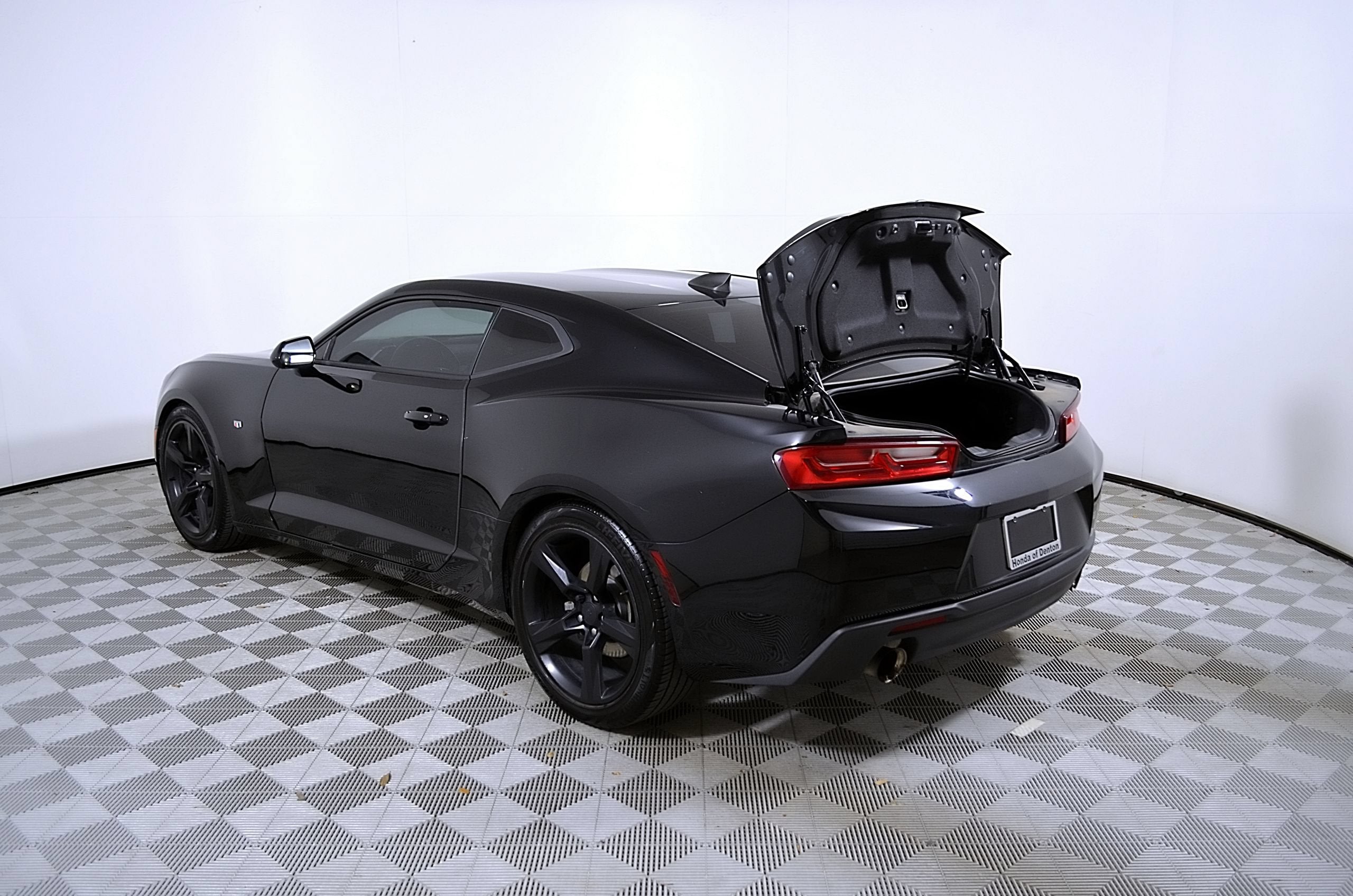 2018 Chevrolet Camaro 1LT