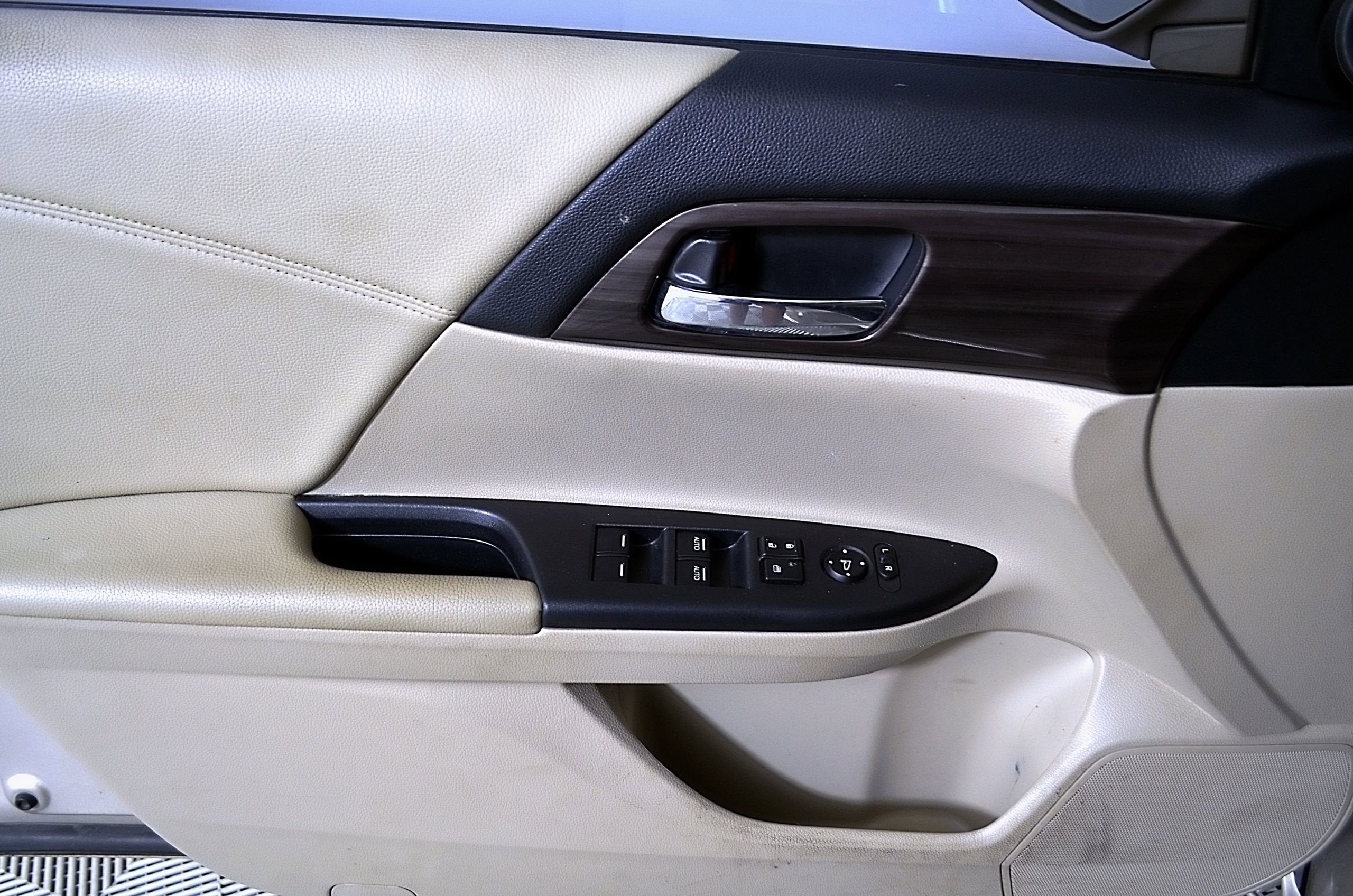 2017 Honda Accord Sedan EX w/ Honda Sensing