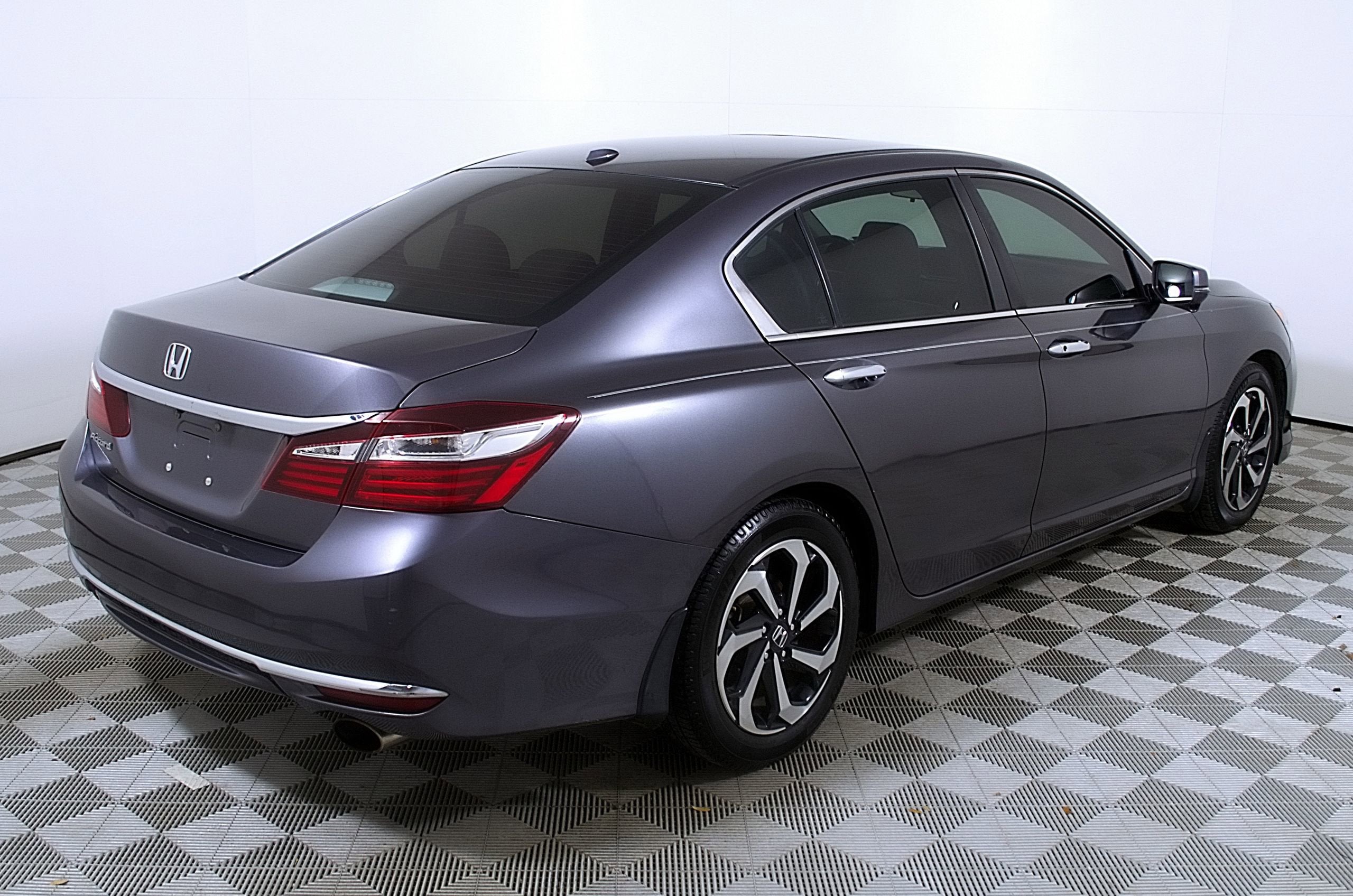 2017 Honda Accord Sedan EX